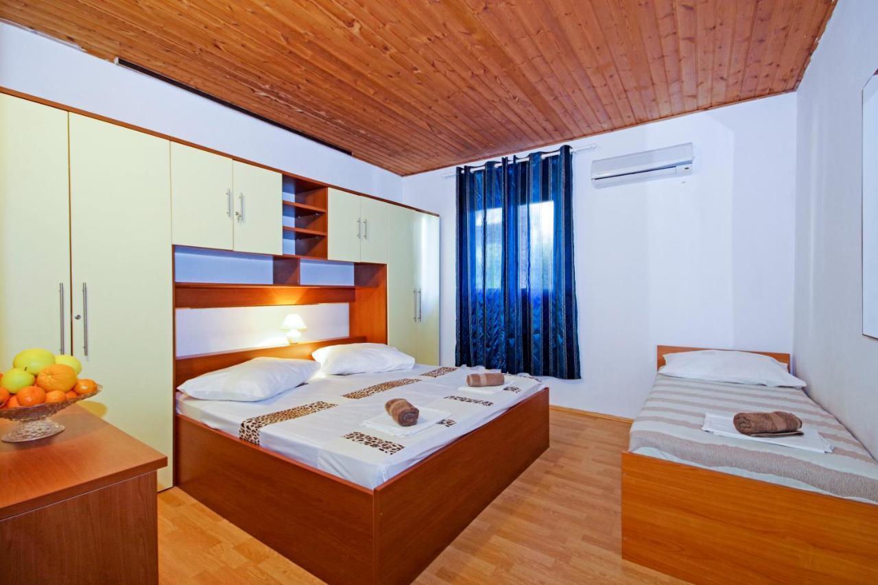 Apartmani Andrija Živogošće Εξωτερικό φωτογραφία
