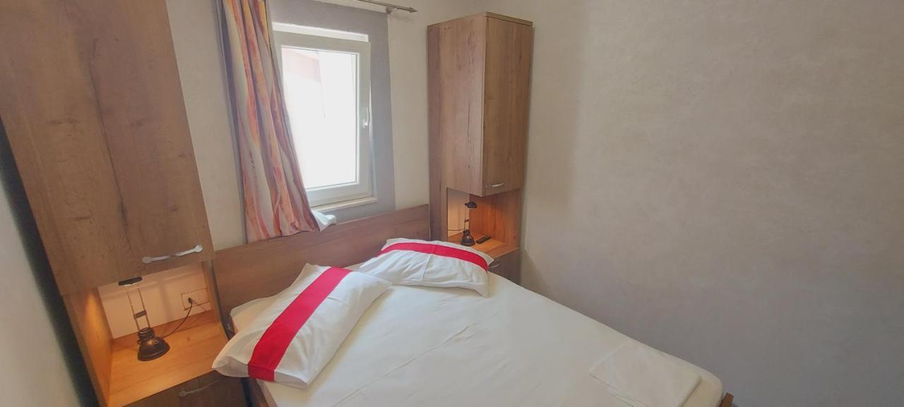 Apartmani Andrija Živogošće Εξωτερικό φωτογραφία